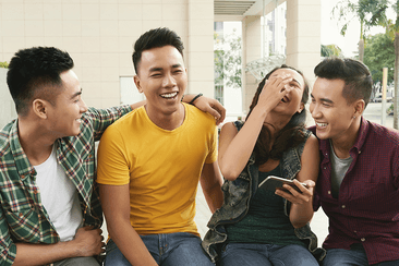 Thực hiện truyền thông nội bộ cùng GapoWork