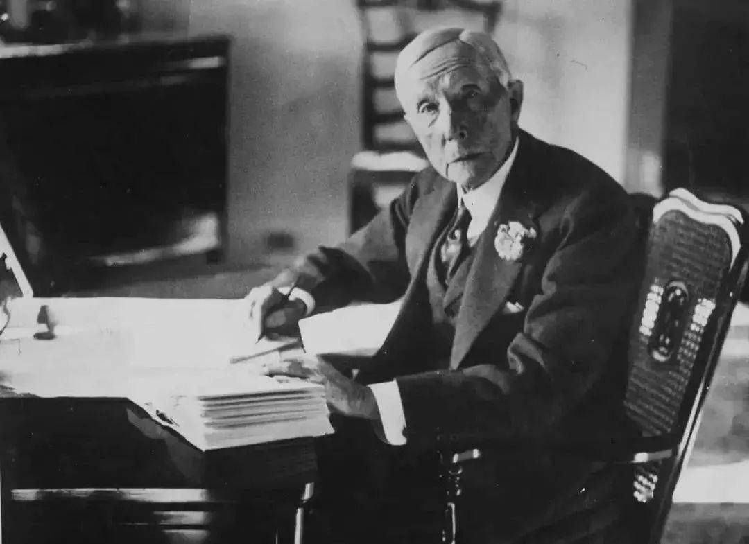 Những bài học quản trị ‘quý hơn vàng’ của ông trùm dầu mỏ giàu nhất nước Mỹ - John D. Rockefeller - Ảnh 2